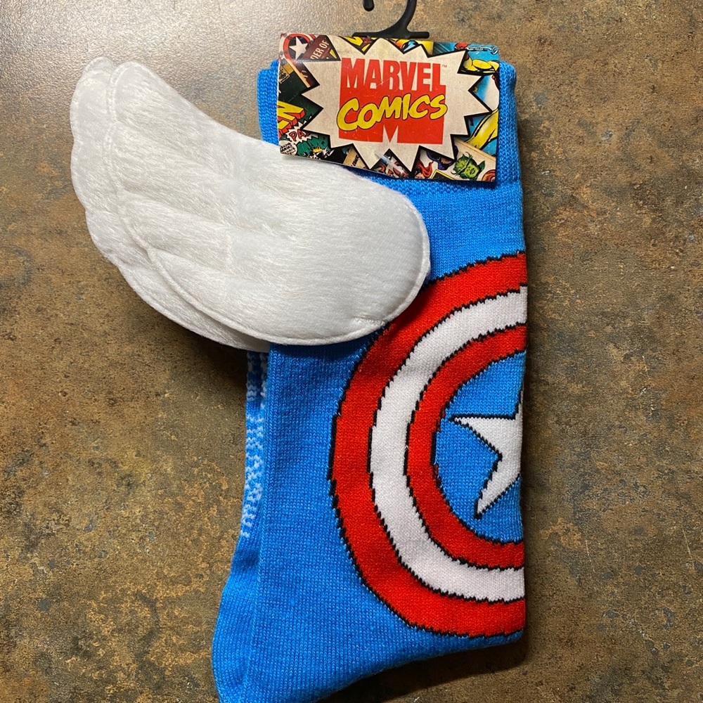 Brand new Marvel Comics Captain America Socks